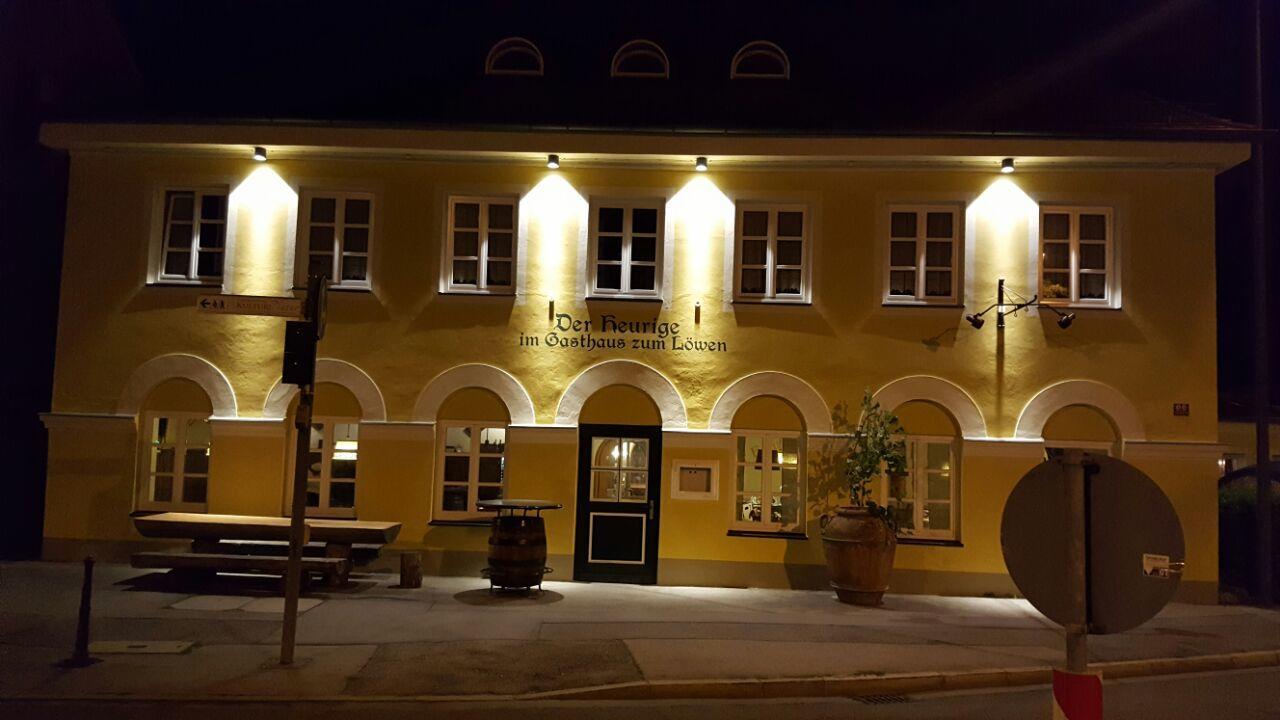 Der Heurige Im Gasthaus Zum Lowen Freising Exterior photo